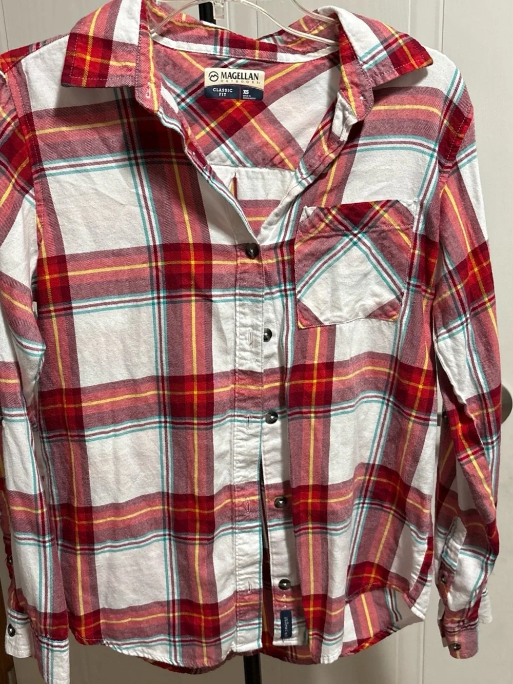 Magellan Outdoors Red White Plaid Button-Down Shirt